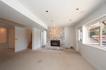Photo 17 at 545 E Kings Road, Upper Lonsdale, North Vancouver