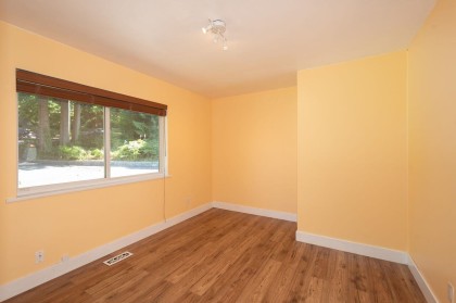 Photo 15 at 545 E Kings Road, Upper Lonsdale, North Vancouver
