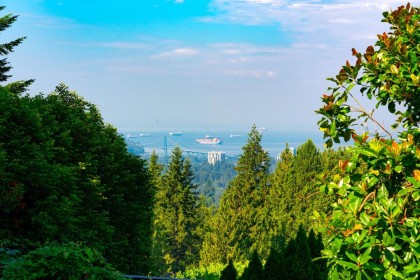 Photo 25 at 545 E Kings Road, Upper Lonsdale, North Vancouver