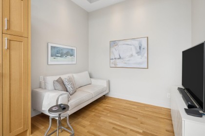 Photo 20 at PH1 - 2210 Chippendale Road, Whitby Estates, West Vancouver