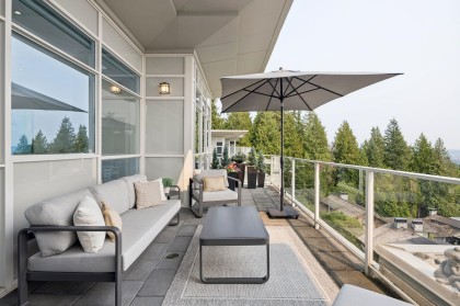 Photo 33 at PH1 - 2210 Chippendale Road, Whitby Estates, West Vancouver