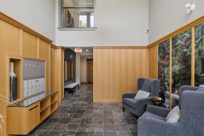Photo 37 at PH1 - 2210 Chippendale Road, Whitby Estates, West Vancouver