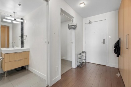 Photo 6 at 703 - 1325 Rolston Street, Downtown VW, Vancouver West