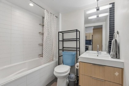 Photo 5 at 703 - 1325 Rolston Street, Downtown VW, Vancouver West
