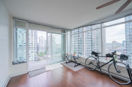 Photo 8 at 1408 - 888 Homer Street, Downtown VW, Vancouver West