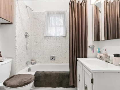 Photo 11 at 461 W 18th Avenue, Cambie, Vancouver West