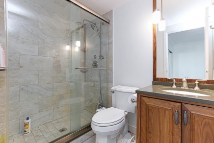 Photo 16 at 702 - 588 Broughton Street, Coal Harbour, Vancouver West