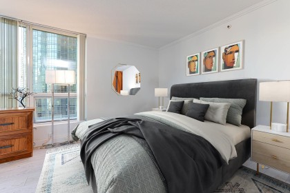 Photo 14 at 702 - 588 Broughton Street, Coal Harbour, Vancouver West