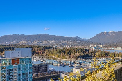 Photo 19 at 702 - 588 Broughton Street, Coal Harbour, Vancouver West