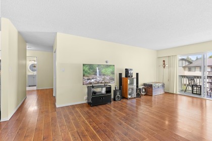 Photo 6 at 316 - 780 Premier Street, Lynnmour, North Vancouver