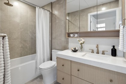 Photo 13 at 302 - 5005 Ash Street, Cambie, Vancouver West