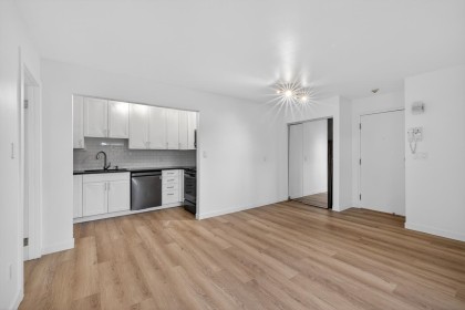Photo 4 at 101 - 8645 Osler Street, Marpole, Vancouver West