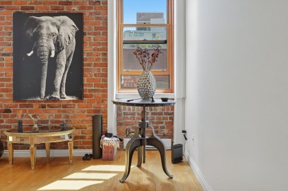 Photo 5 at 403 - 233 Abbott Street, Downtown VW, Vancouver West