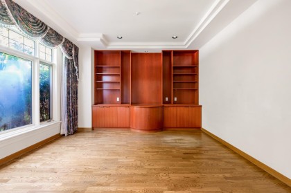 Photo 8 at 1456 W 47th Avenue, South Granville, Vancouver West