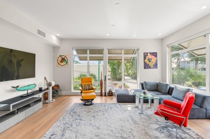 Photo 7 at 202 - 1591 Bowser Avenue, Norgate, North Vancouver
