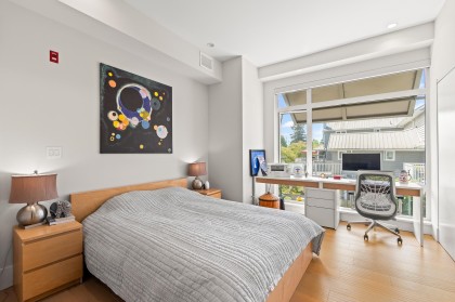 Photo 11 at 202 - 1591 Bowser Avenue, Norgate, North Vancouver