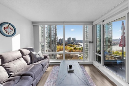 Photo 4 at 1501 - 455 Beach Crescent, Yaletown, Vancouver West