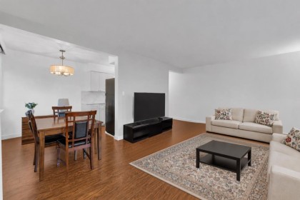 Photo 6 at 1 - 1420 Chesterfield Avenue, Central Lonsdale, North Vancouver
