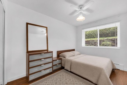 Photo 10 at 1 - 1420 Chesterfield Avenue, Central Lonsdale, North Vancouver