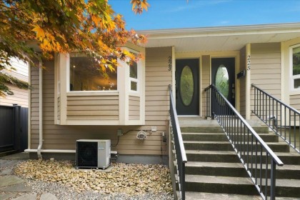 Photo 24 at 223 W 19th Street, Central Lonsdale, North Vancouver