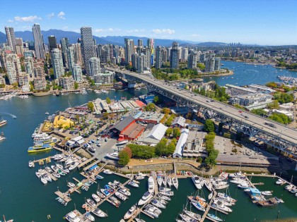 Photo 36 at 304 - 1490 Pennyfarthing Drive, False Creek, Vancouver West