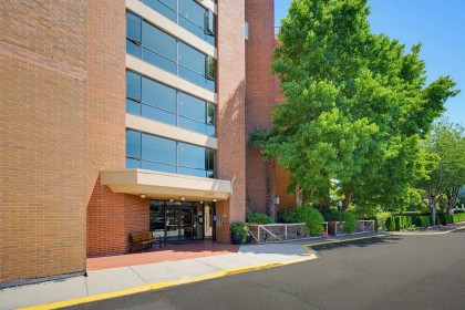Photo 40 at 304 - 1490 Pennyfarthing Drive, False Creek, Vancouver West