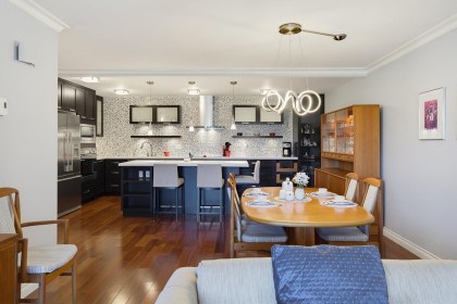 Photo 8 at 304 - 1490 Pennyfarthing Drive, False Creek, Vancouver West