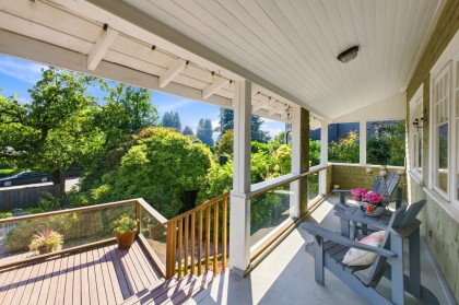 Photo 2 at 2433 Mathers Avenue, Dundarave, West Vancouver