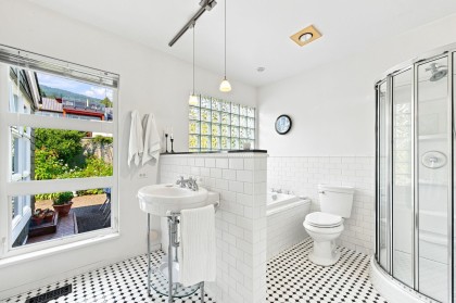 Photo 13 at 2433 Mathers Avenue, Dundarave, West Vancouver