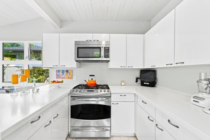Photo 9 at 2433 Mathers Avenue, Dundarave, West Vancouver