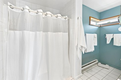 Photo 24 at 2433 Mathers Avenue, Dundarave, West Vancouver