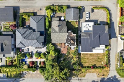 Photo 38 at 2433 Mathers Avenue, Dundarave, West Vancouver