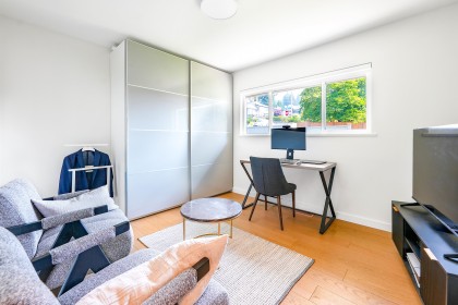 Photo 13 at 3277 Chesterfield Avenue, Upper Lonsdale, North Vancouver