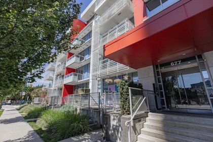 Photo 11 at 303 - 677 W 41st Avenue, Cambie, Vancouver West