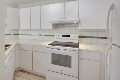 Photo 14 at 204 - 943 W 8th Avenue, Fairview VW, Vancouver West