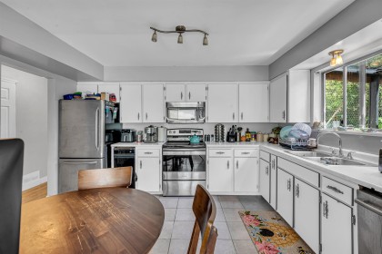 Photo 21 at 3255 Milton Avenue, Lynn Valley, North Vancouver