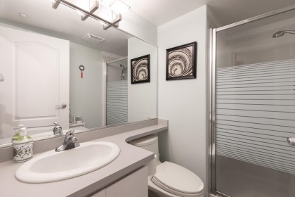 Photo 18 at 101 - 2829 Ash Street, Fairview VW, Vancouver West