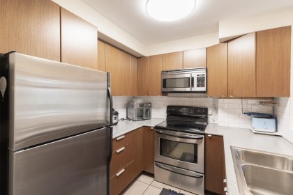 Photo 19 at 101 - 2829 Ash Street, Fairview VW, Vancouver West