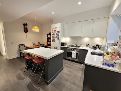 Photo 5 at 7585 Yukon Street, Marpole, Vancouver West