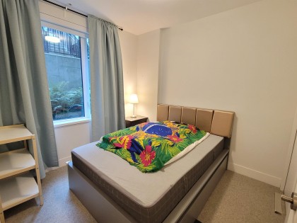 Photo 10 at 7585 Yukon Street, Marpole, Vancouver West