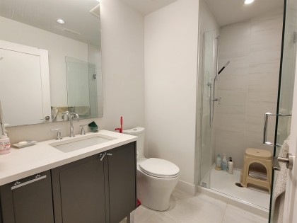 Photo 11 at 7585 Yukon Street, Marpole, Vancouver West