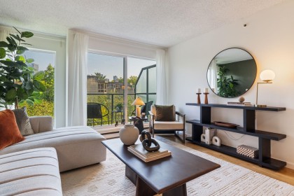 Photo 7 at 8 - 1355 W 4th Avenue, False Creek, Vancouver West