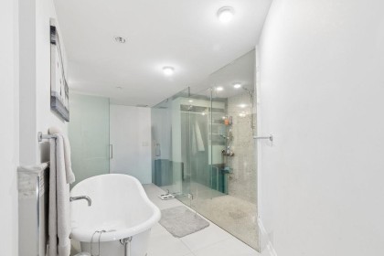Photo 17 at 1106 Hornby Street, Downtown VW, Vancouver West