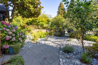 Photo 5 at 2985 W 16th Avenue, Kitsilano, Vancouver West