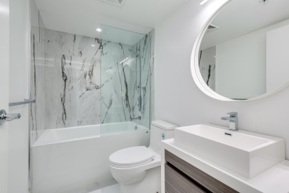 Photo 16 at 973 Mainland Street, Yaletown, Vancouver West