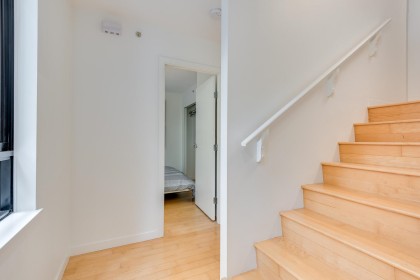 Photo 12 at 973 Mainland Street, Yaletown, Vancouver West