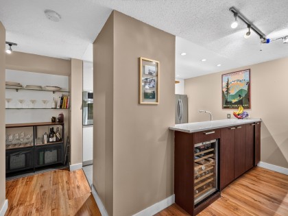 Photo 6 at 202 - 936 Bute Street, West End VW, Vancouver West