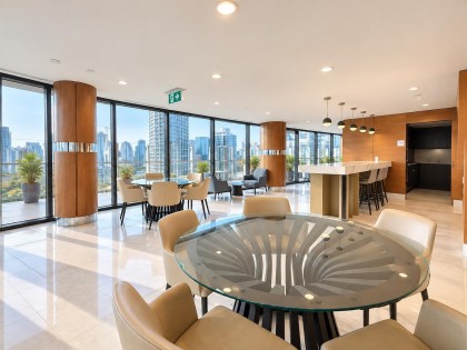 Photo 16 at 886 - 87 Nelson Street, Yaletown, Vancouver West
