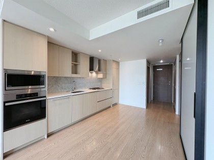 Photo 4 at 886 - 87 Nelson Street, Yaletown, Vancouver West