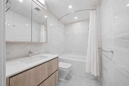 Photo 16 at 303 - 477 W 59th Avenue, South Cambie, Vancouver West